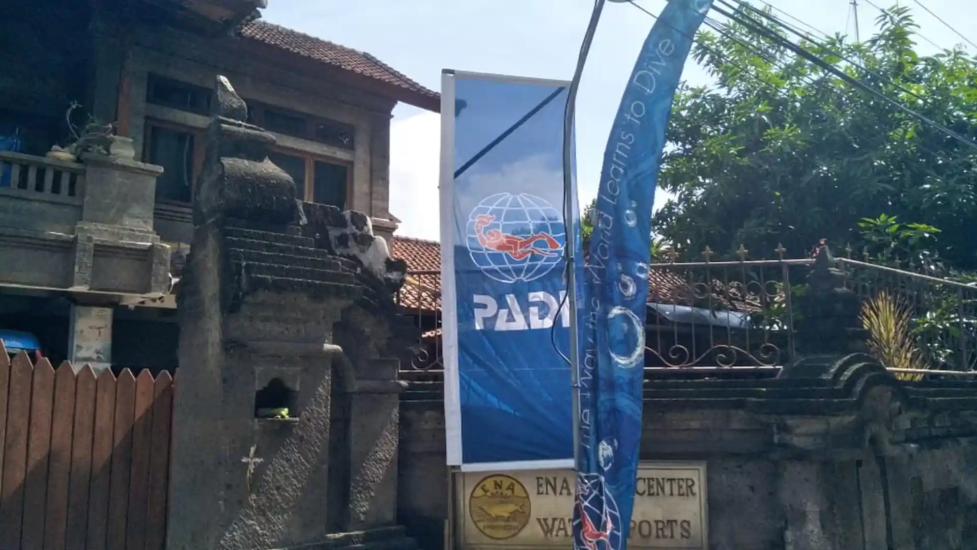 Dive shop photo