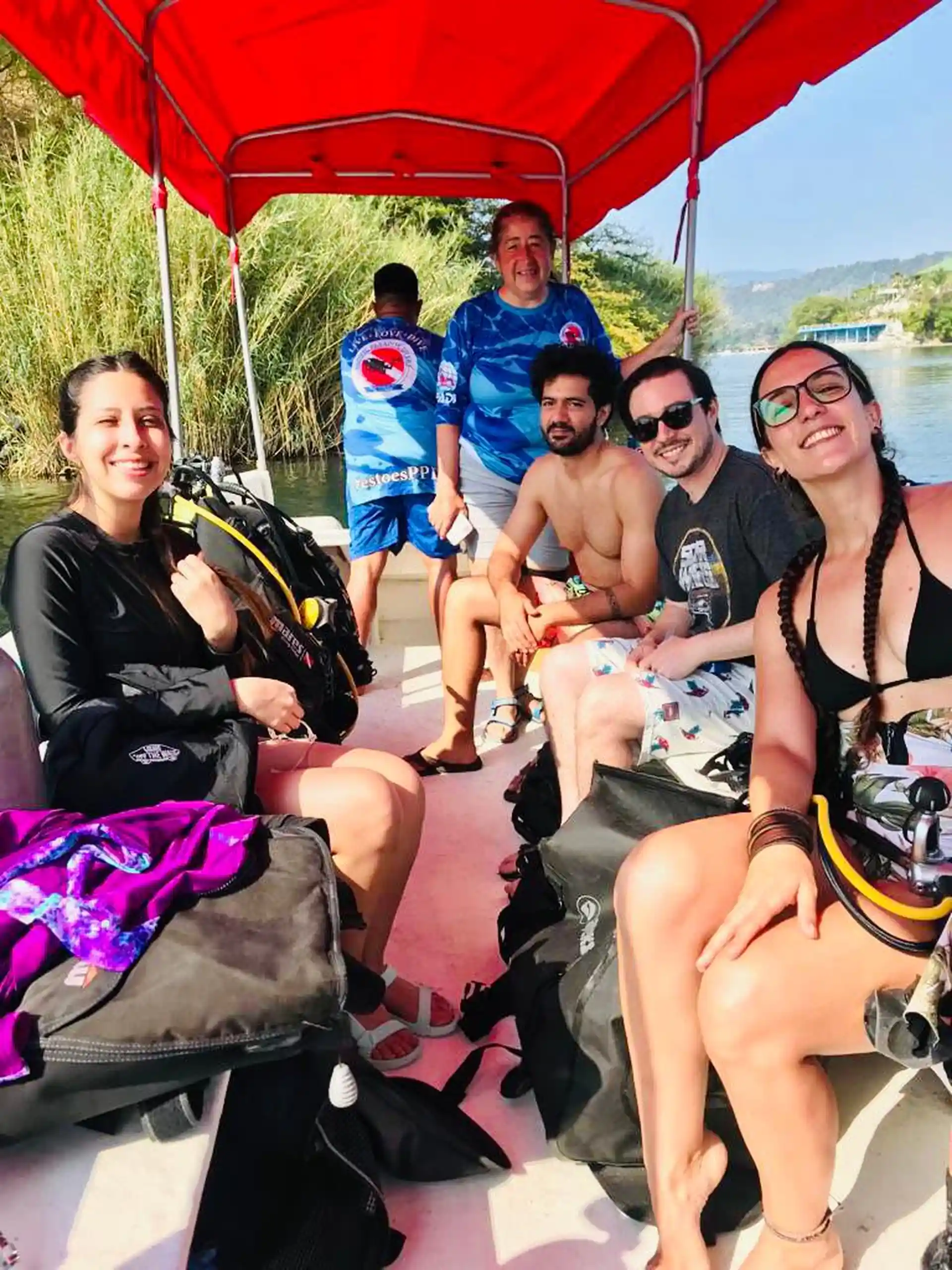 Dive shop photo