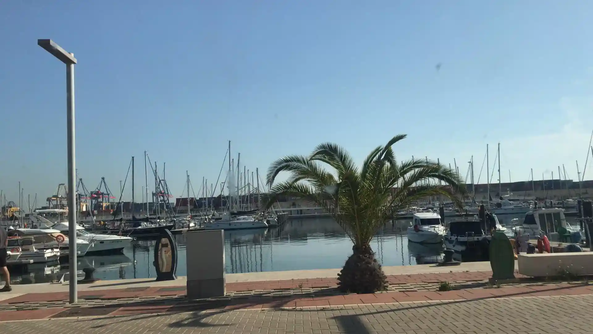Foto de la tienda de buceo