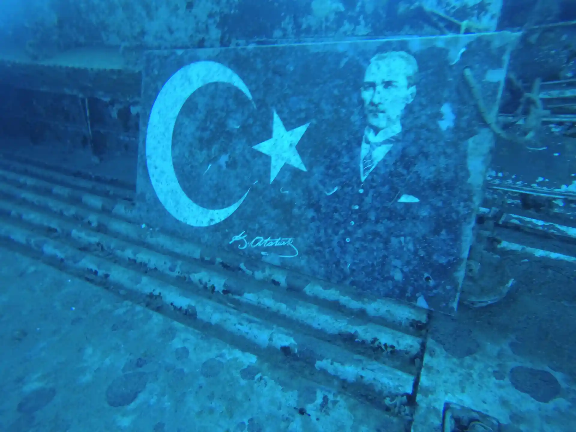 Dive shop photo
