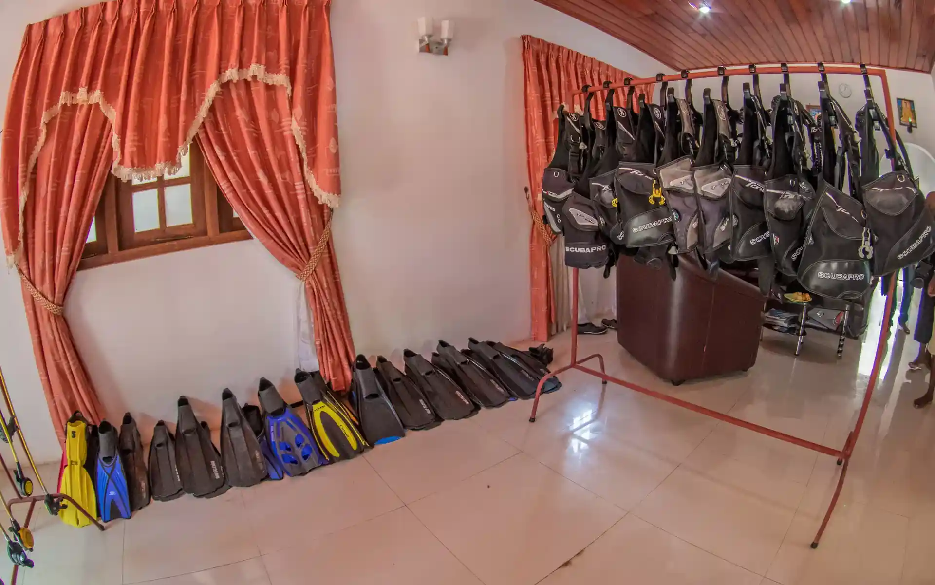 Dive shop photo