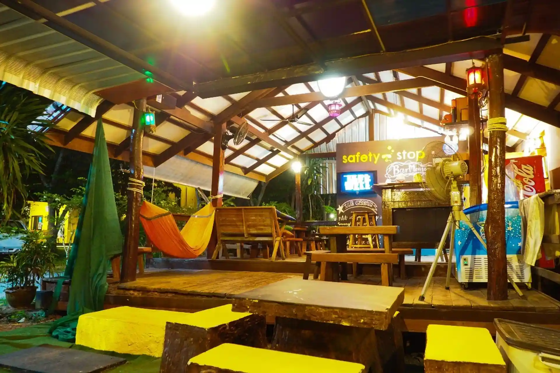 Safety Stop Bar & Grill