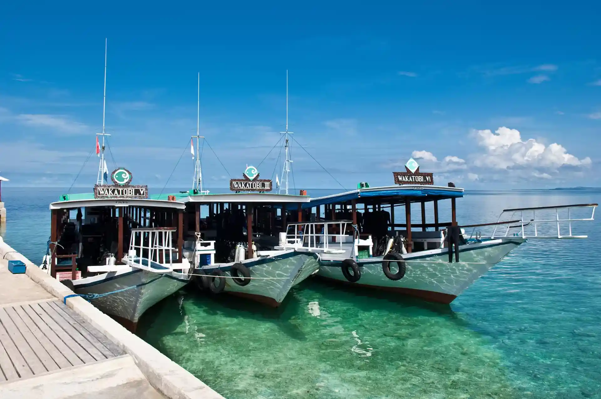 Dive shop photo