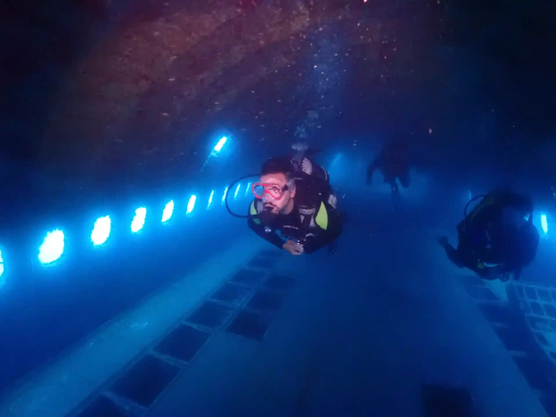 Dive shop photo