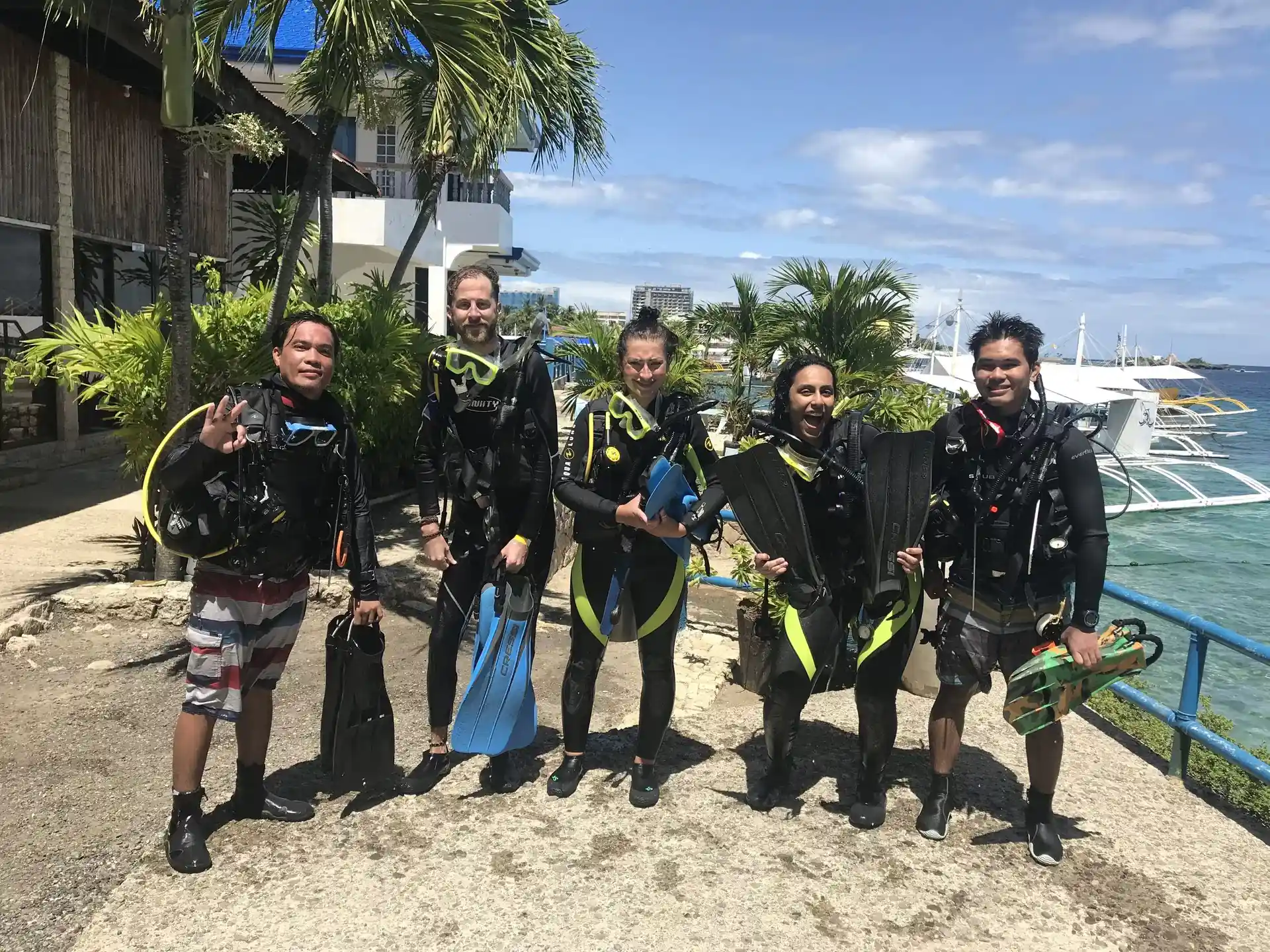 Dive shop photo