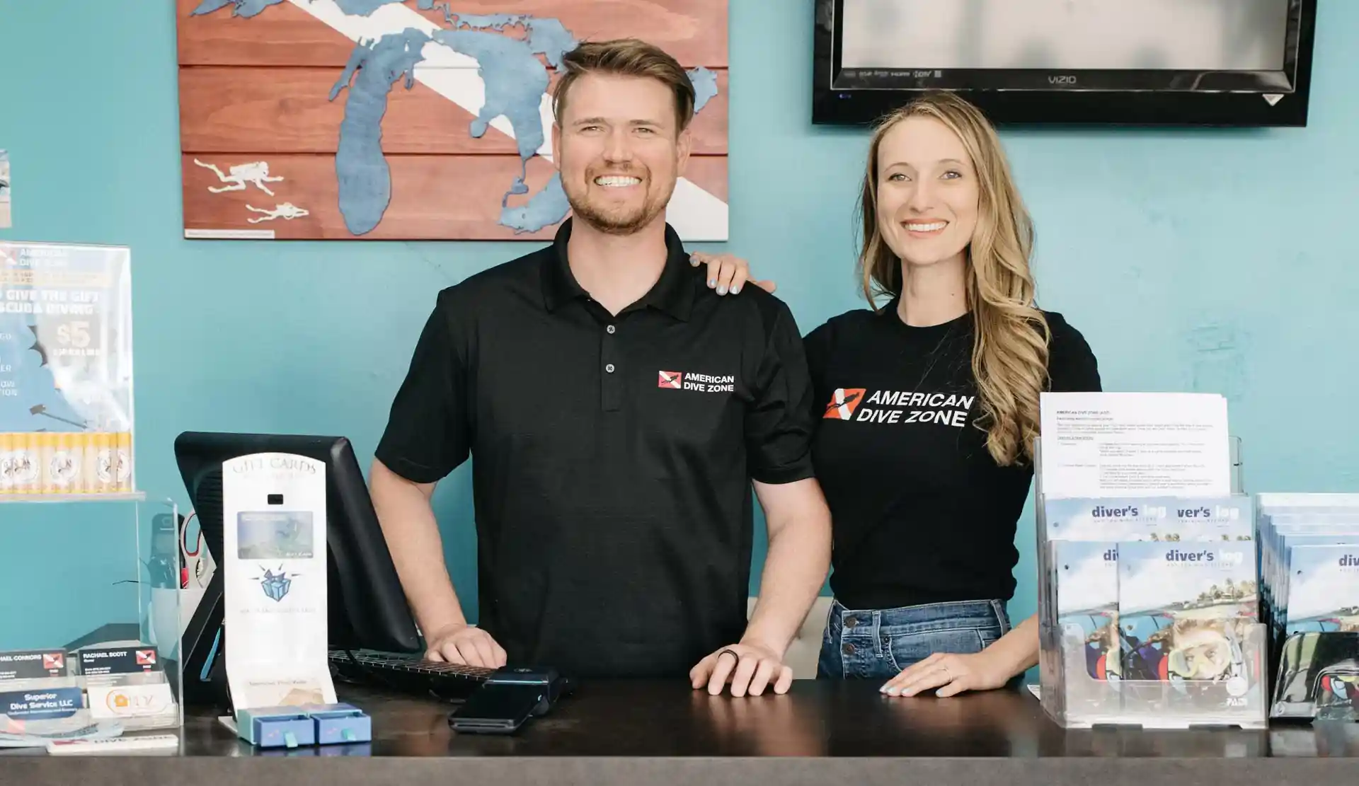 Meet the owners! Michael and Rachael - Husband and wife who fell in love scuba diving