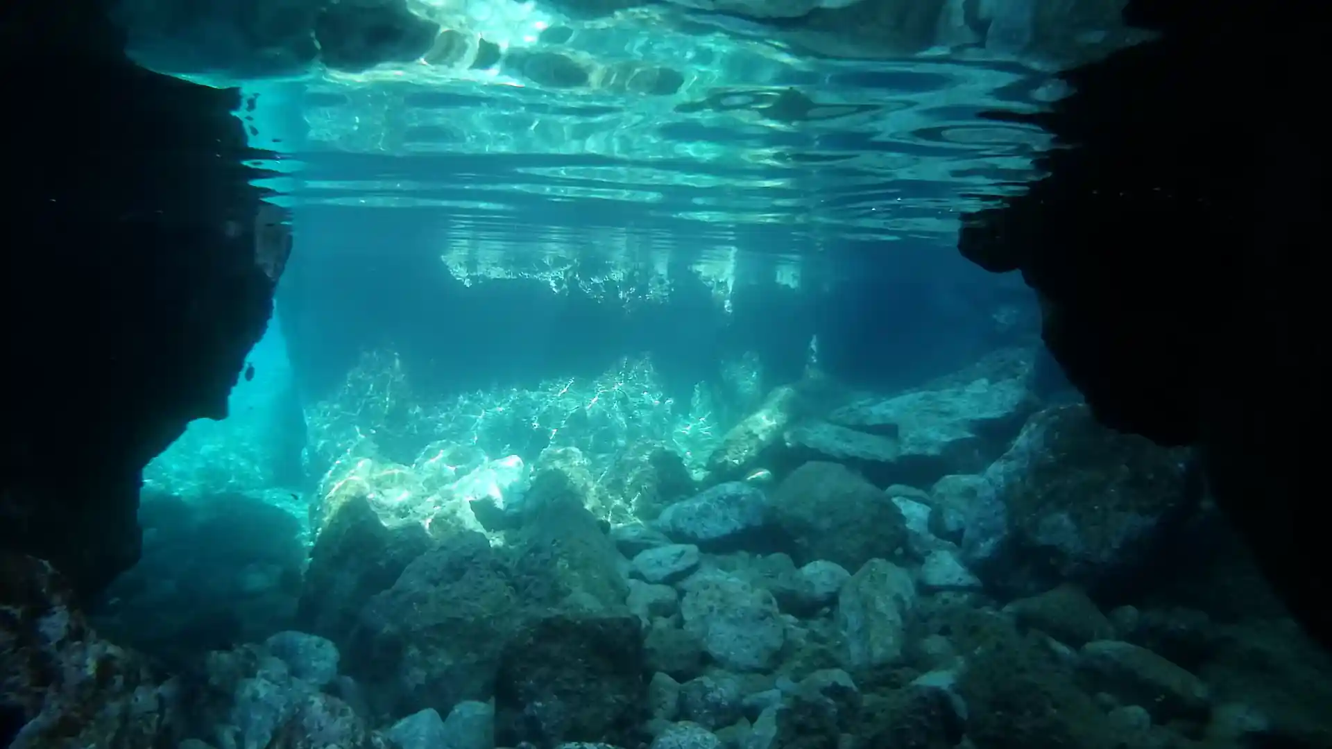 Kristallklares Wasser