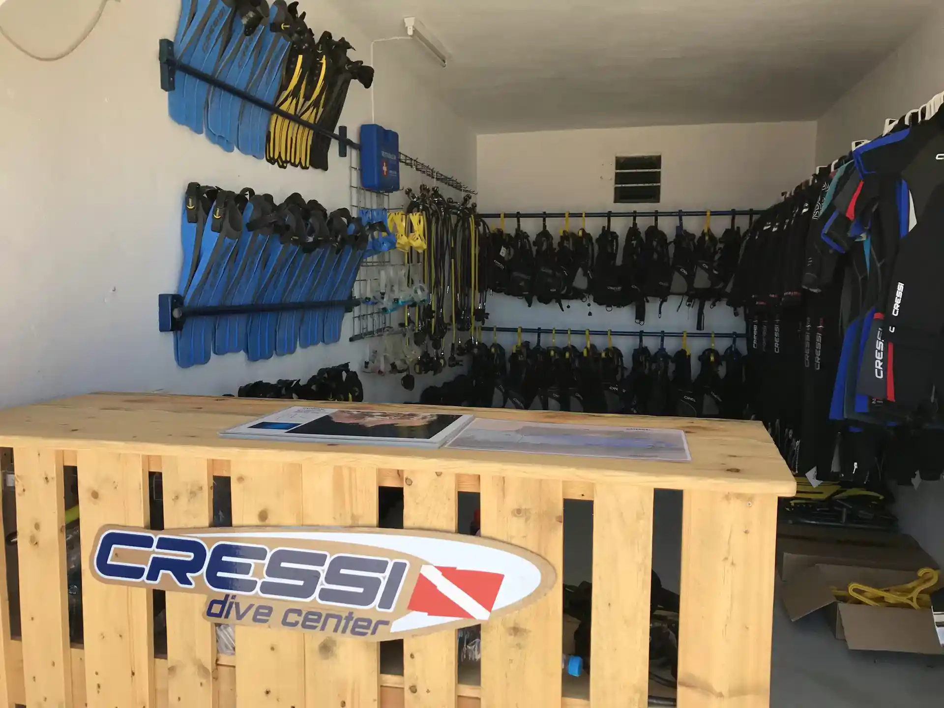 Dive shop photo