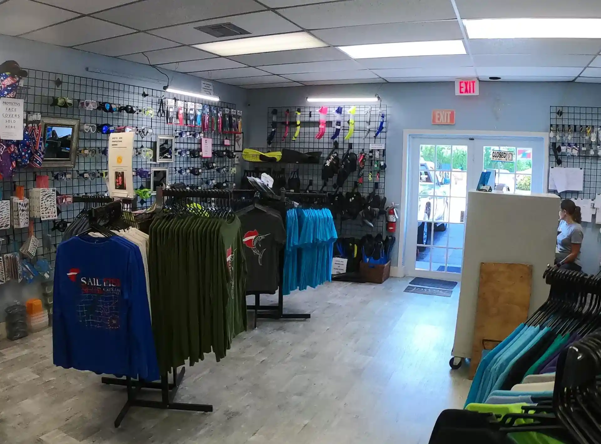 Dive shop photo