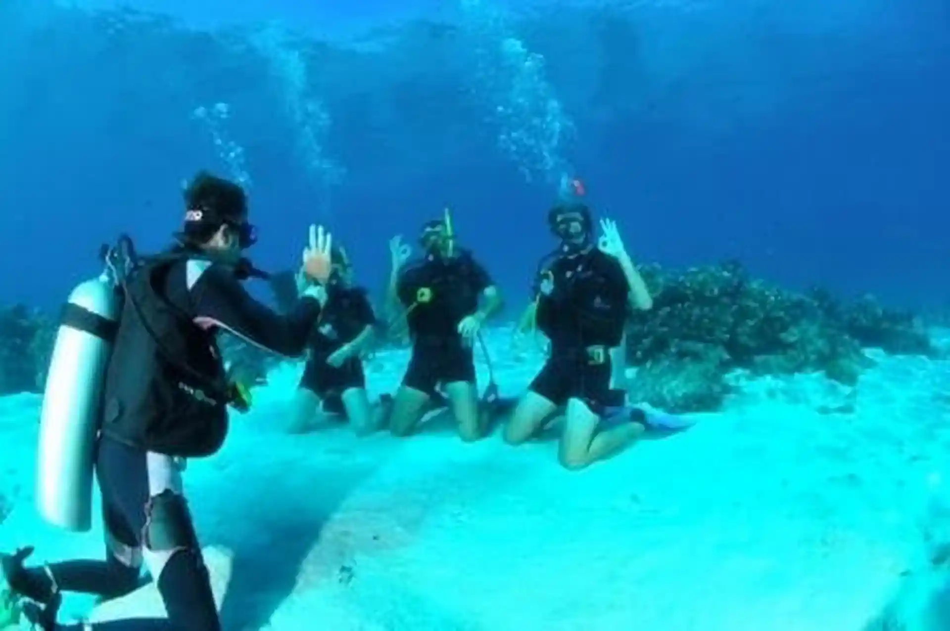 Dive shop photo