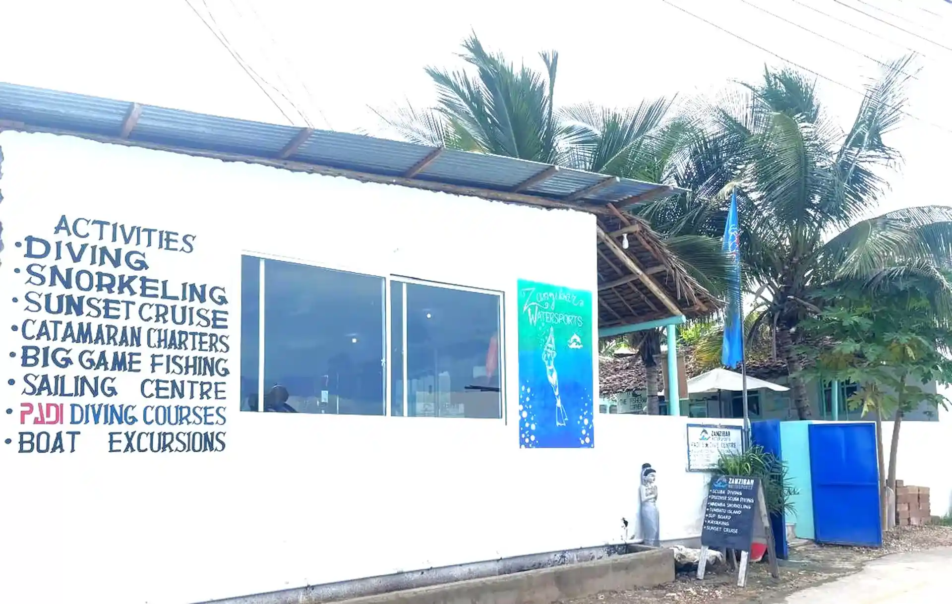 Dive shop photo