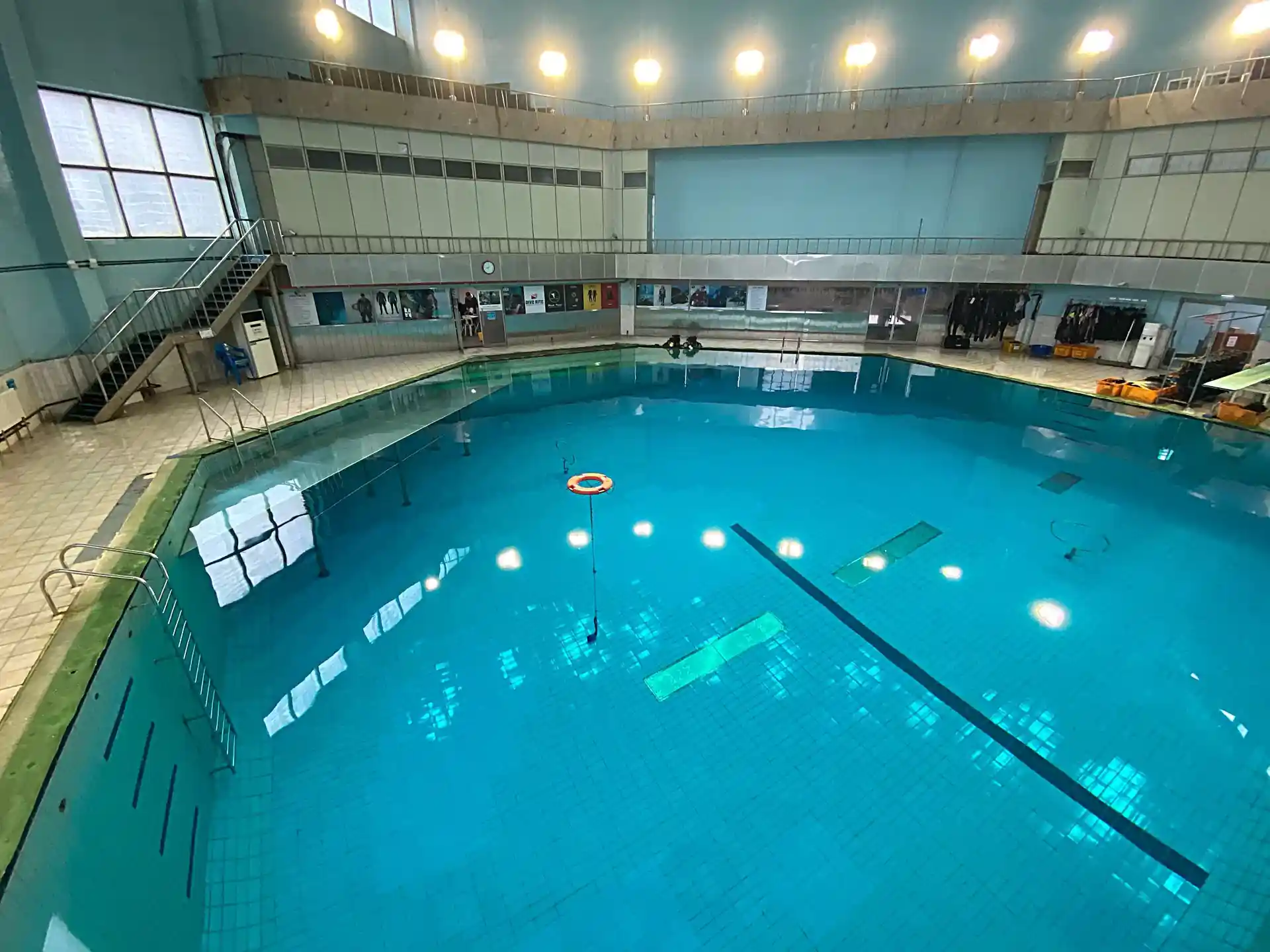 Foto de la tienda de buceo