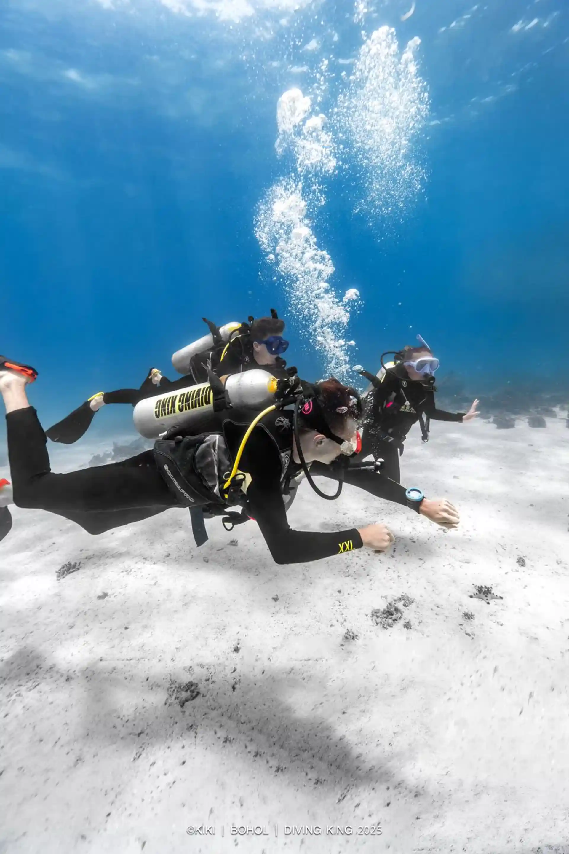 Dive shop photo