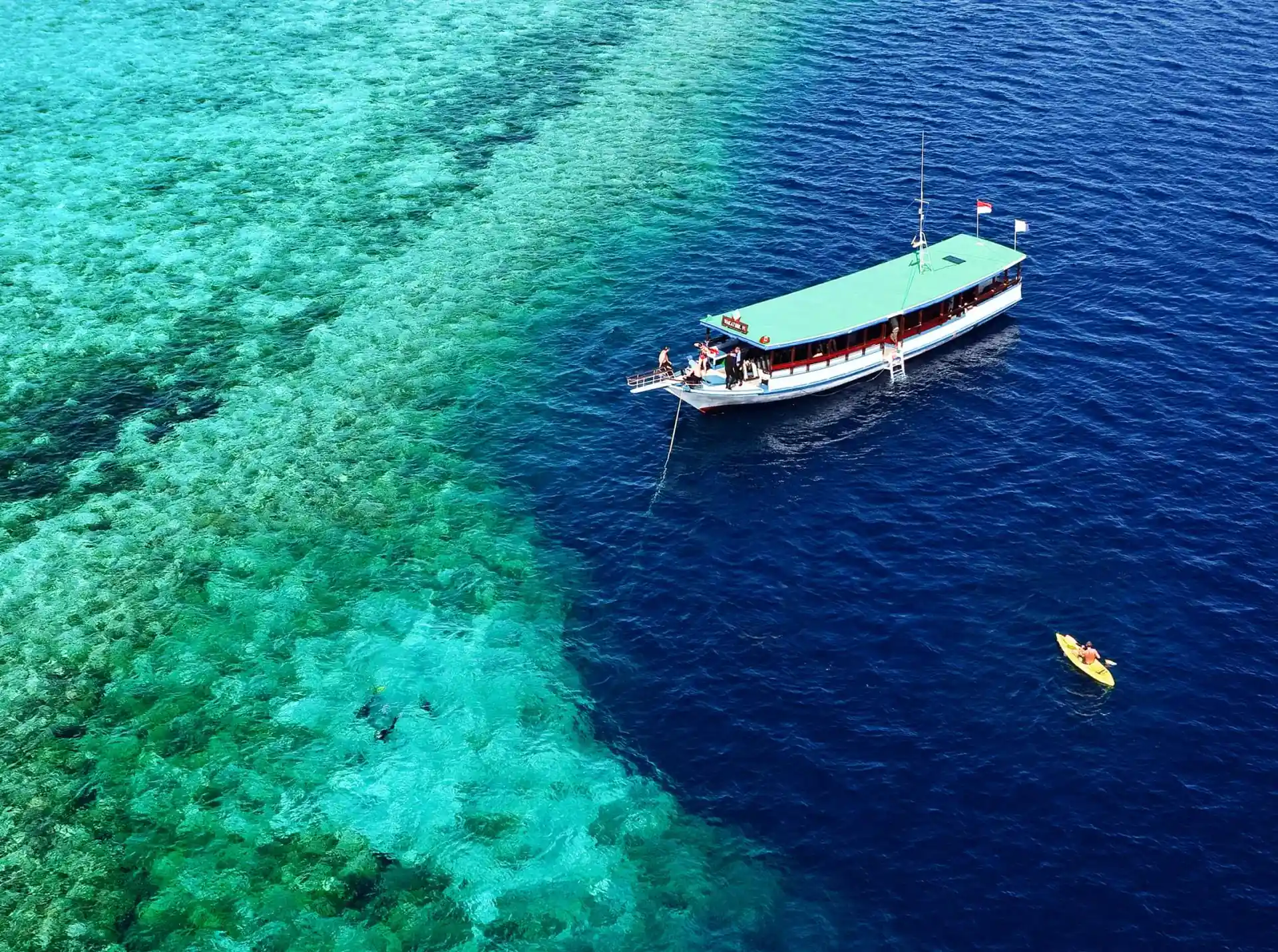 Dive shop photo