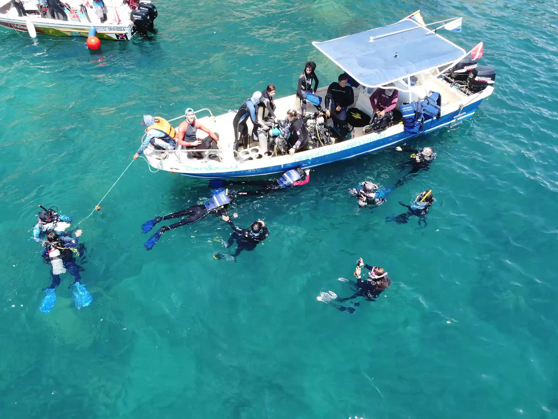 Foto de la tienda de buceo