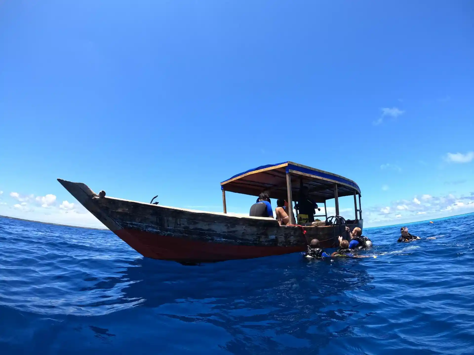 Dive shop photo