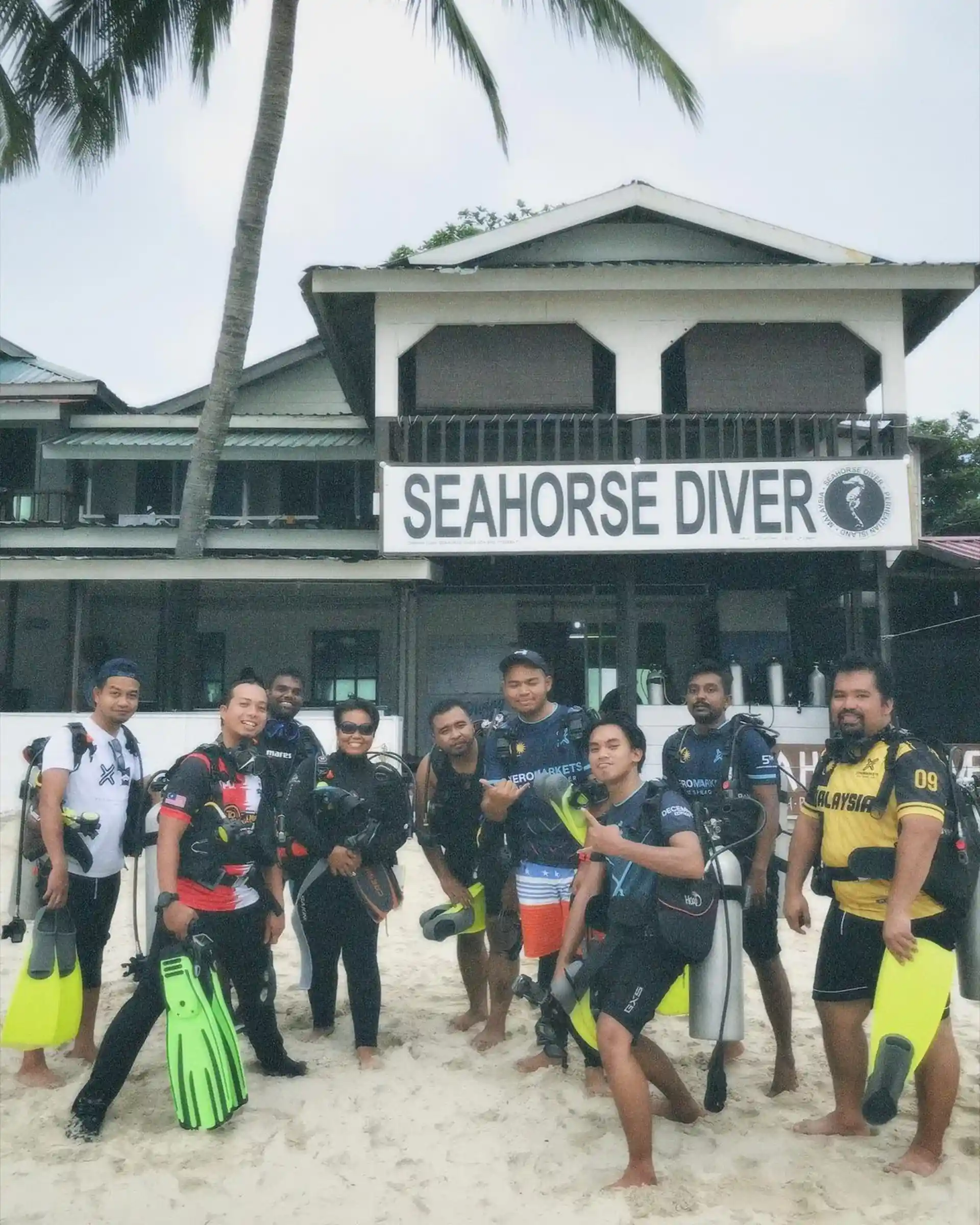 Dive shop photo