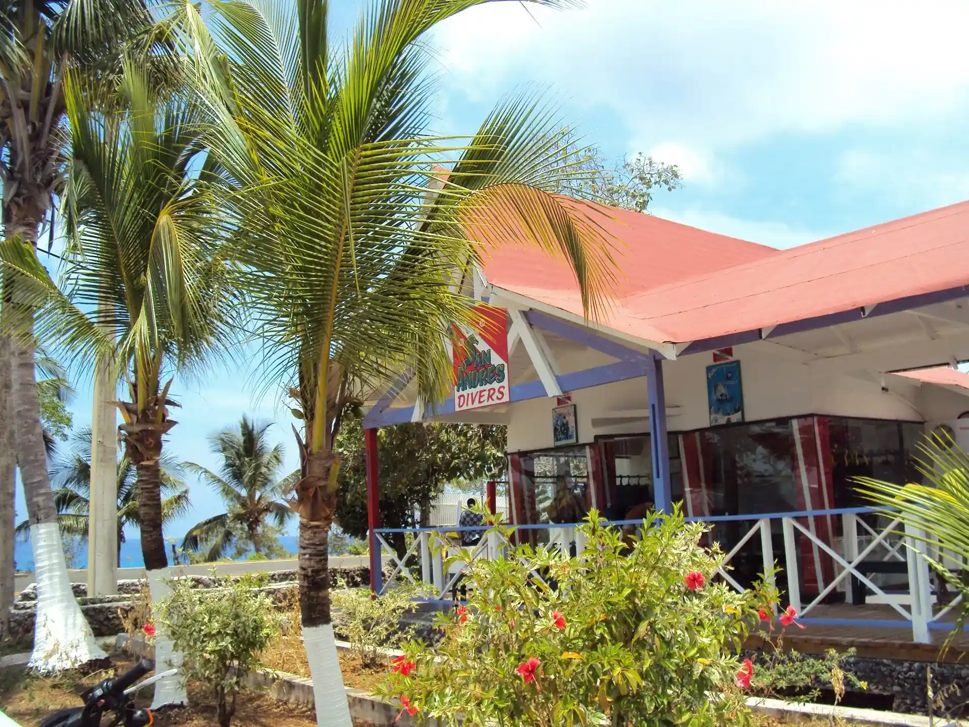 Foto de la tienda de buceo