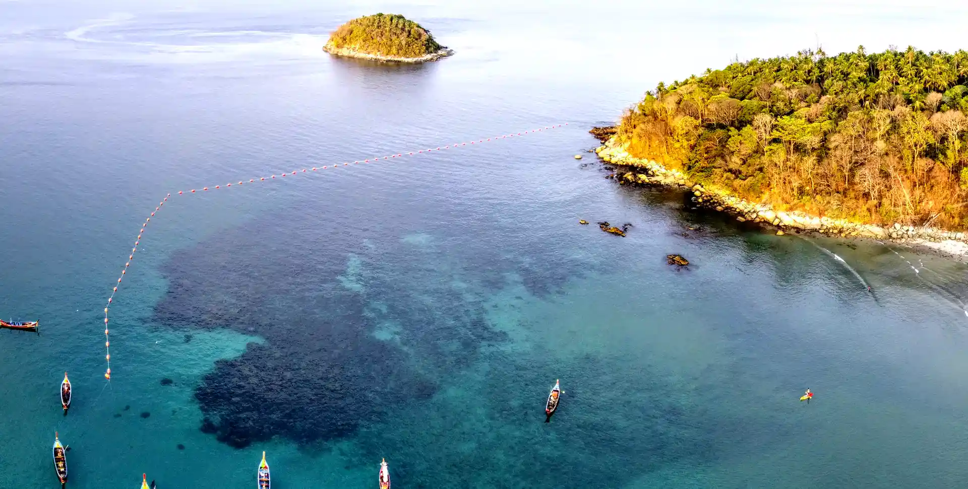 Vogelperspektive des Kata-Riffs (Norden)