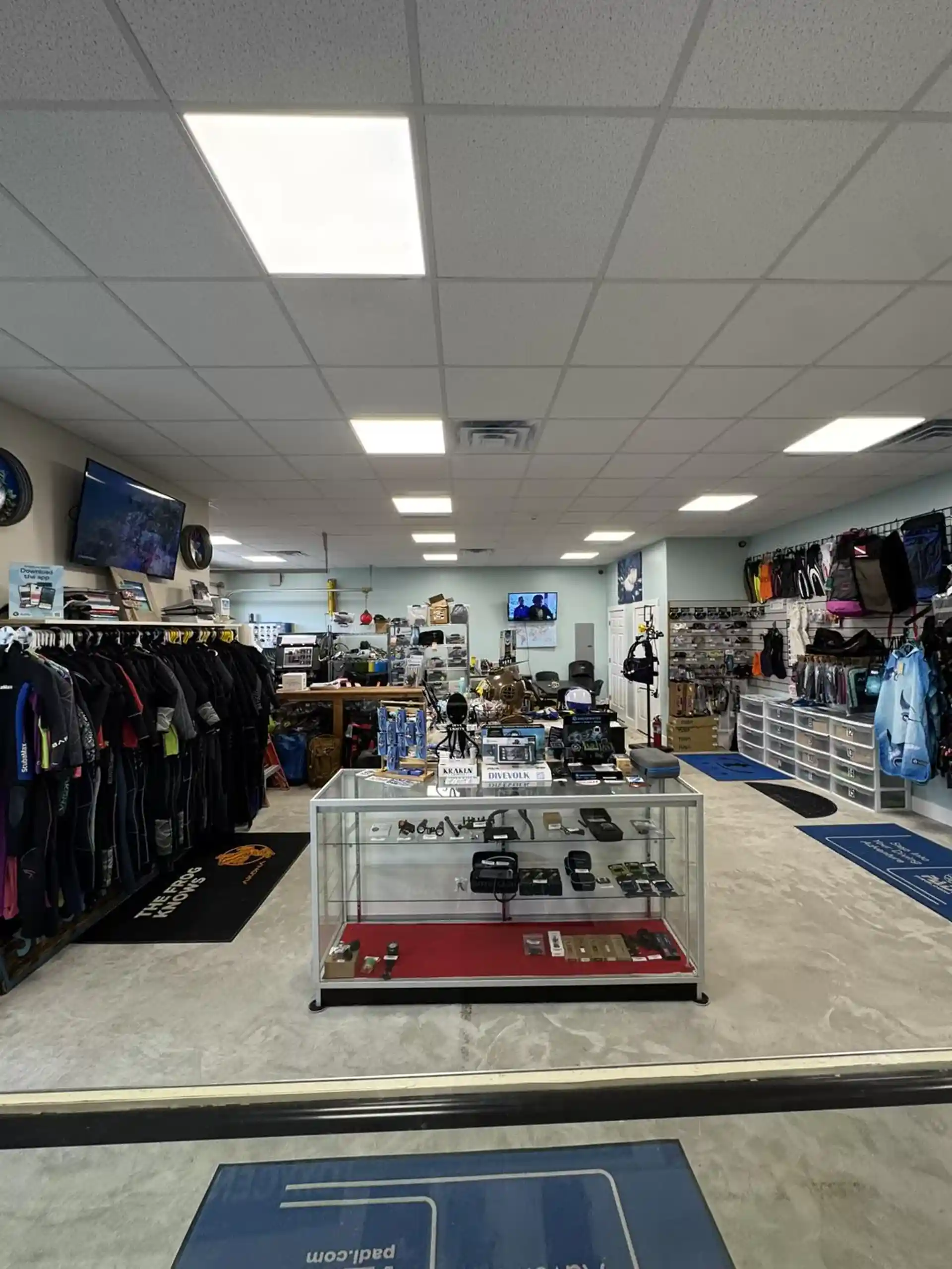 Foto de la tienda de buceo