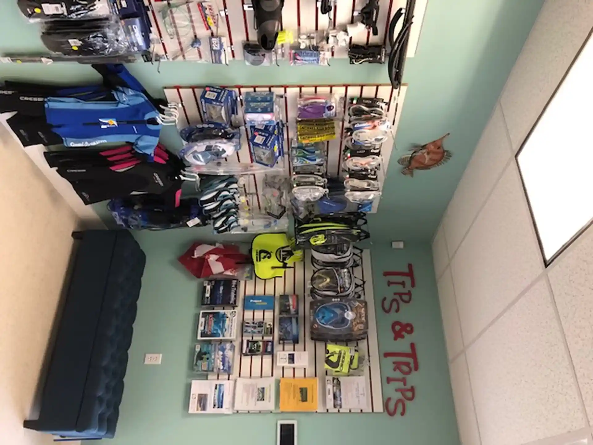 Dive shop photo
