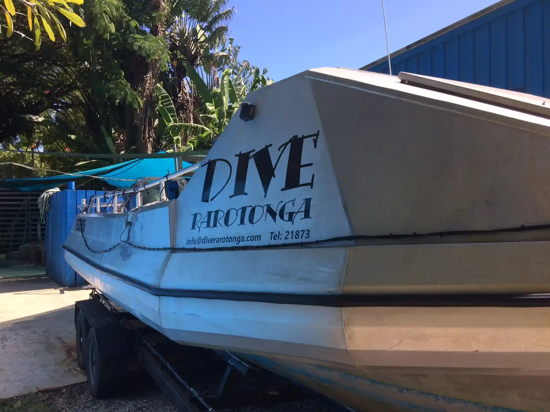 Dive shop photo