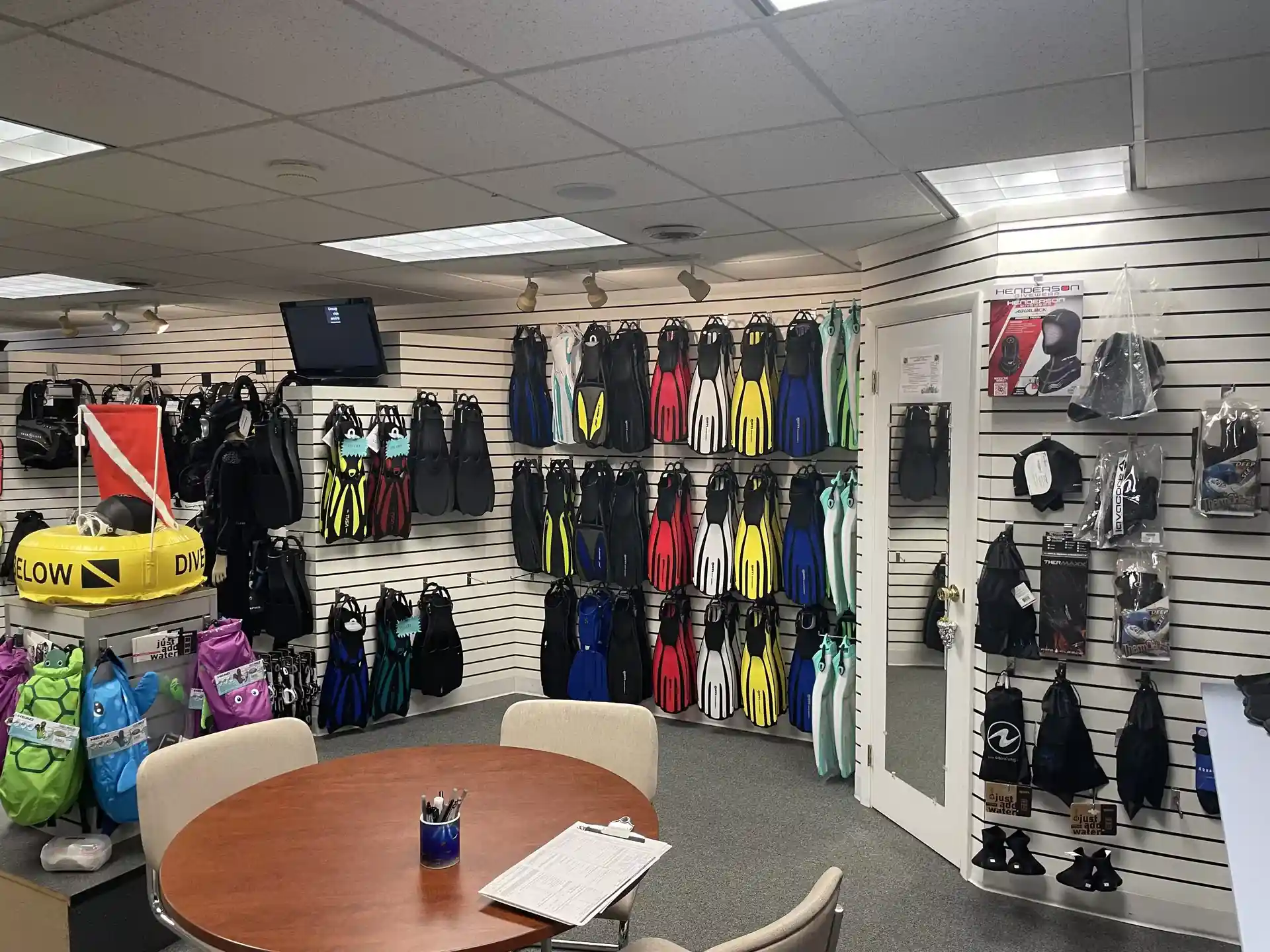 Dive shop photo