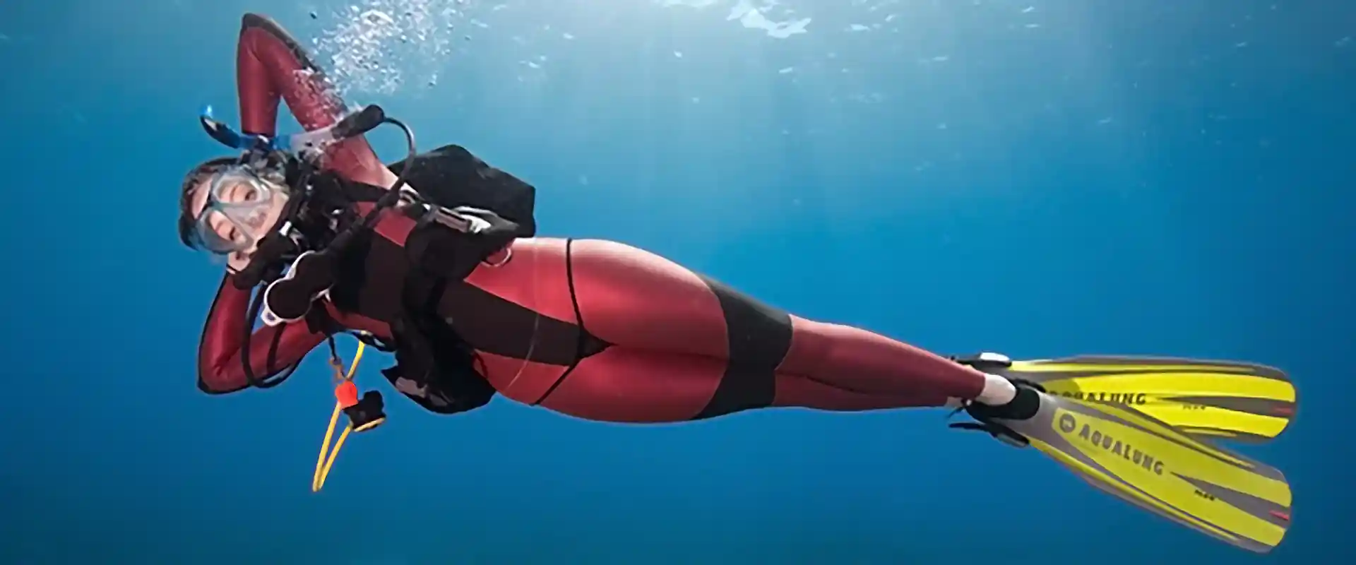 Explore large areas of reef and see more marine life.