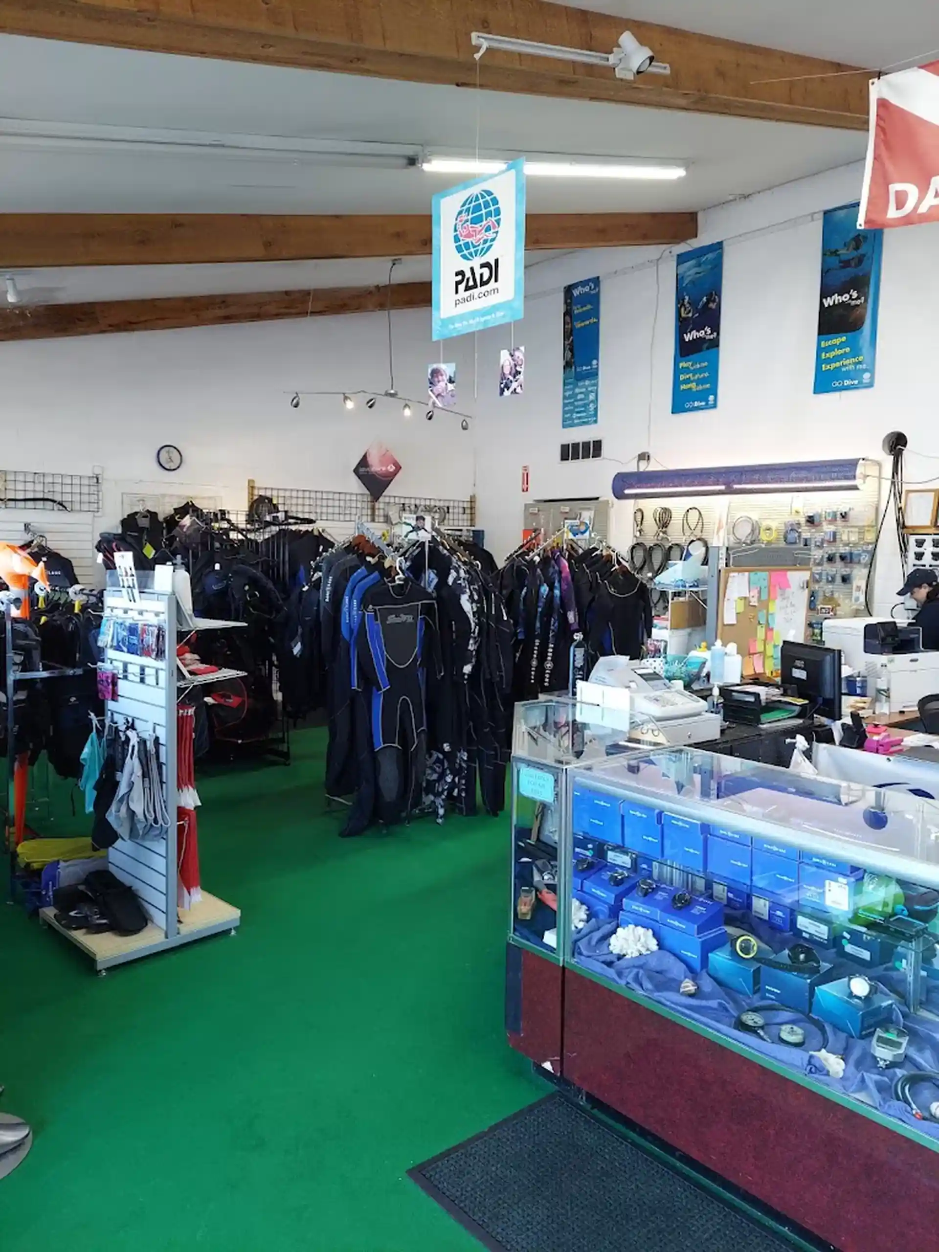 Dive shop photo
