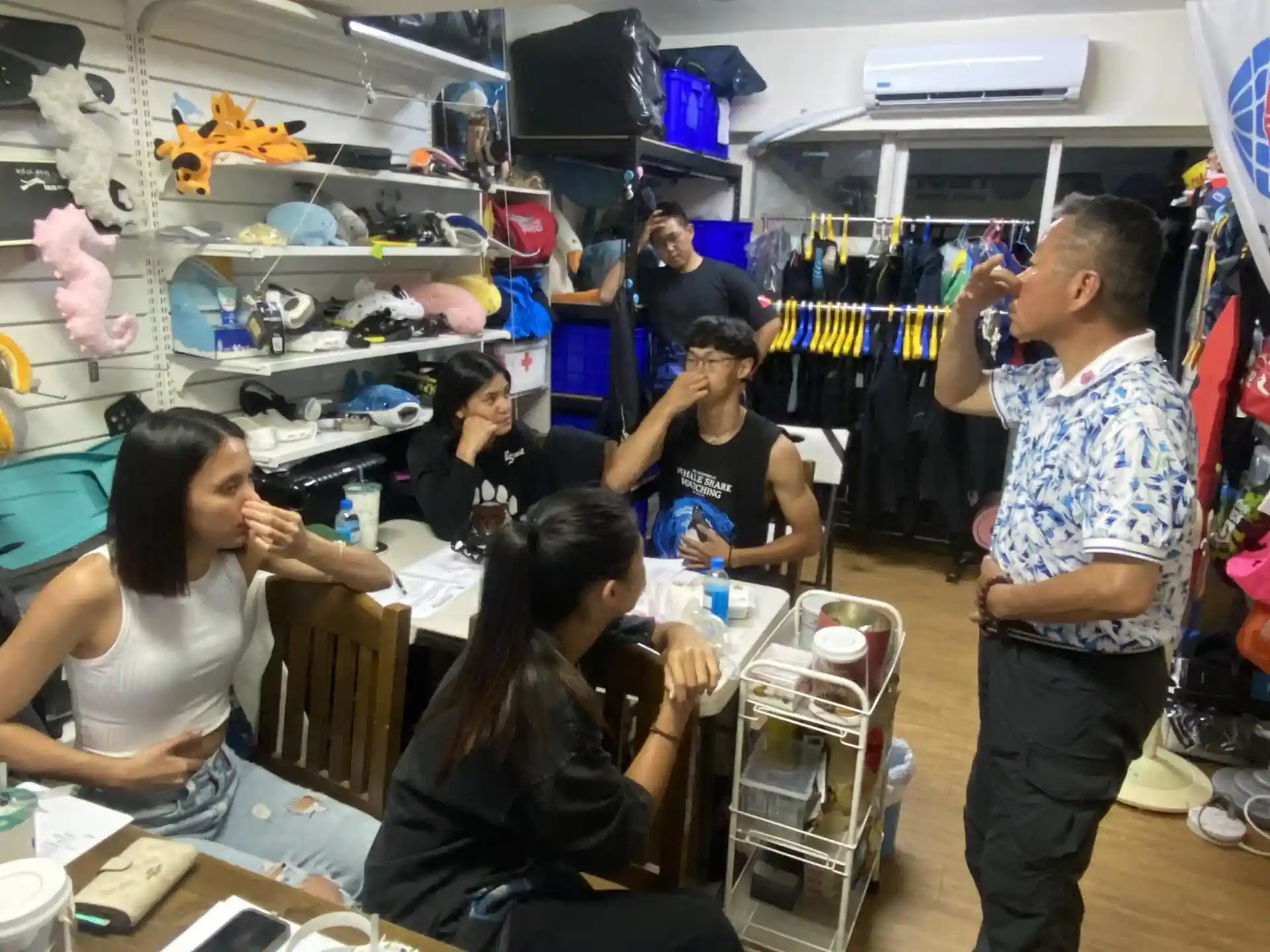 潛店照片