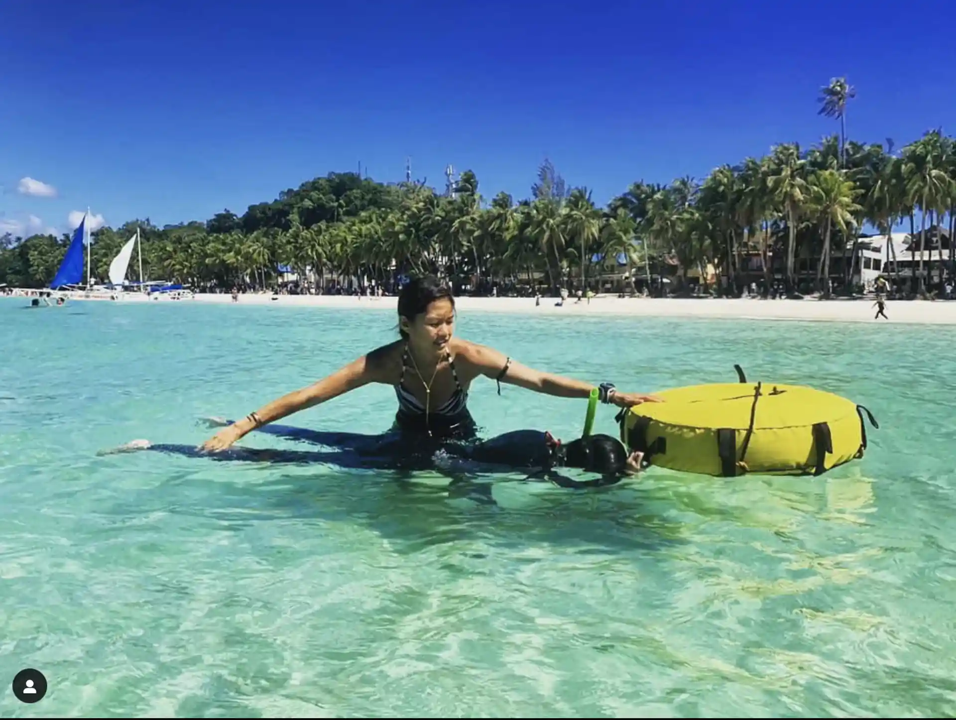 Foto de la tienda de buceo