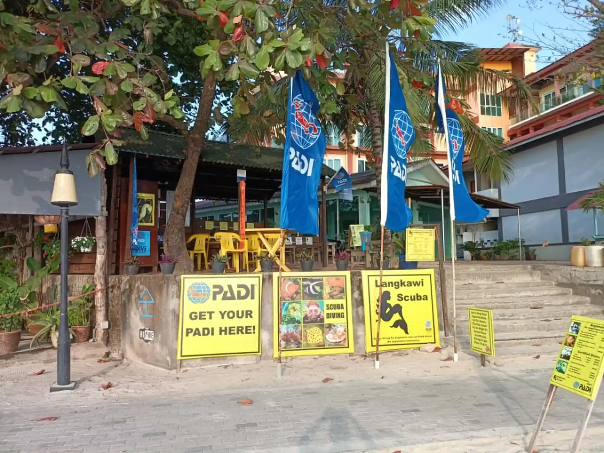 Dive shop photo