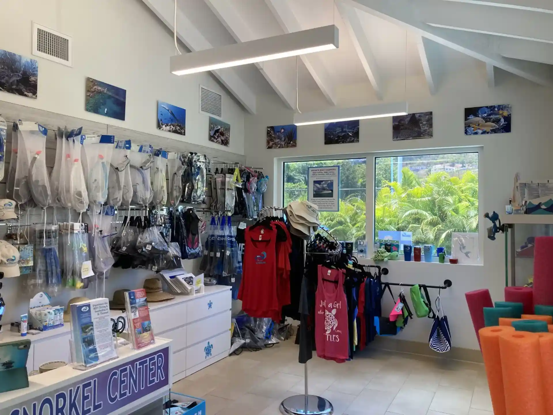 Dive shop photo