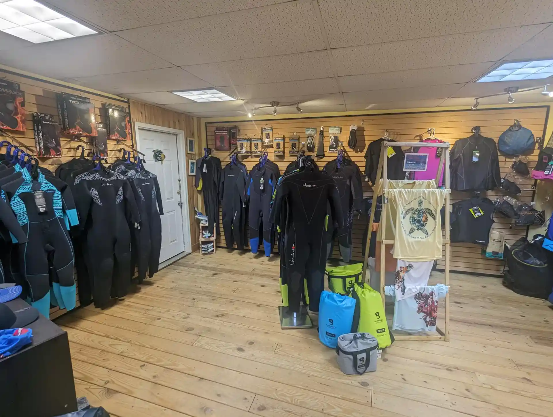 Dive shop photo