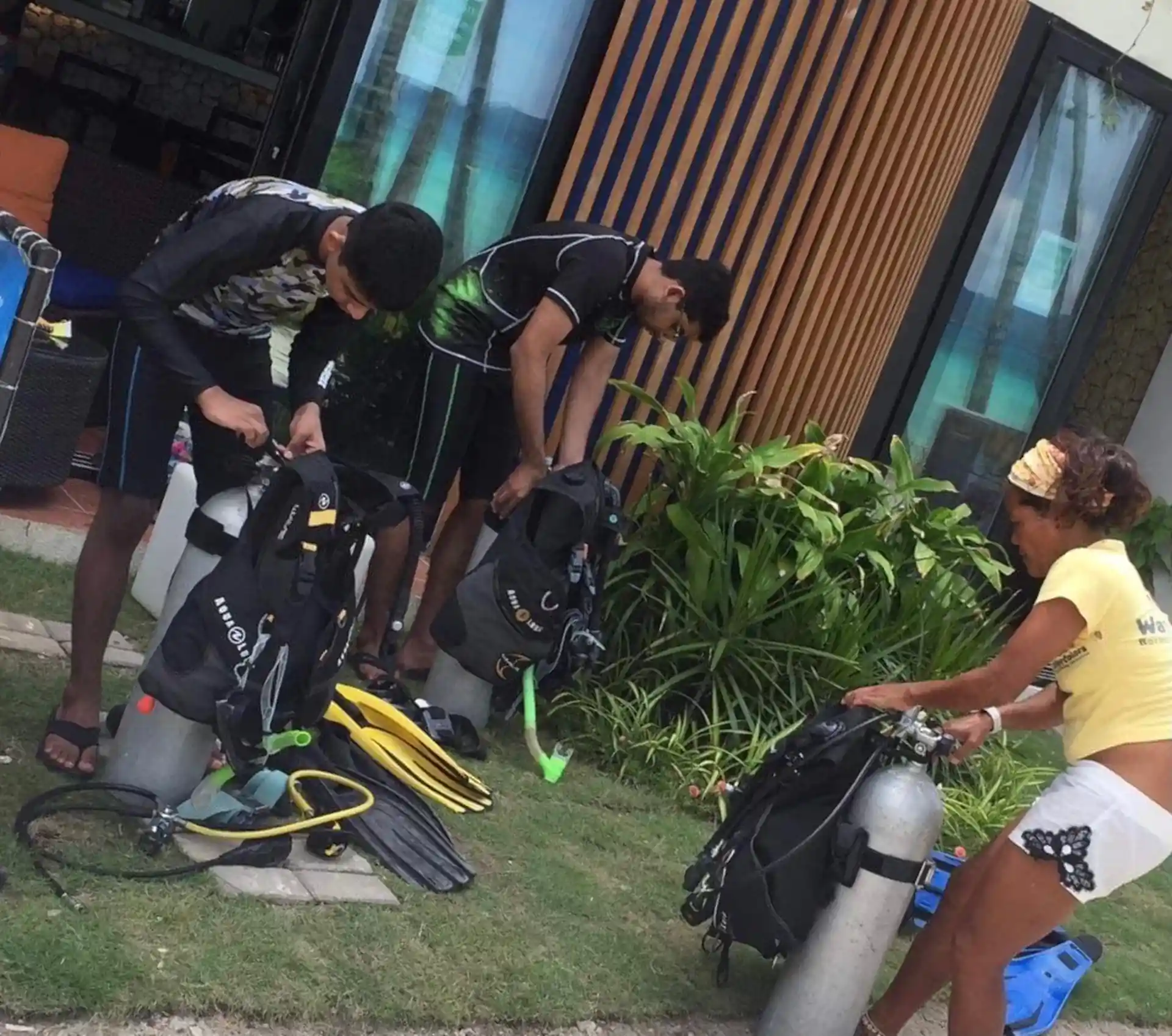 Dive shop photo