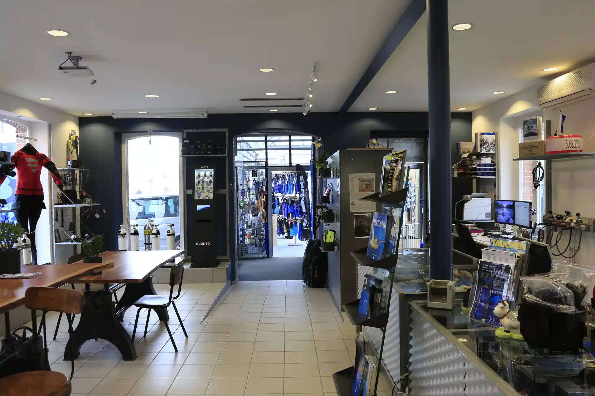 Dive shop photo