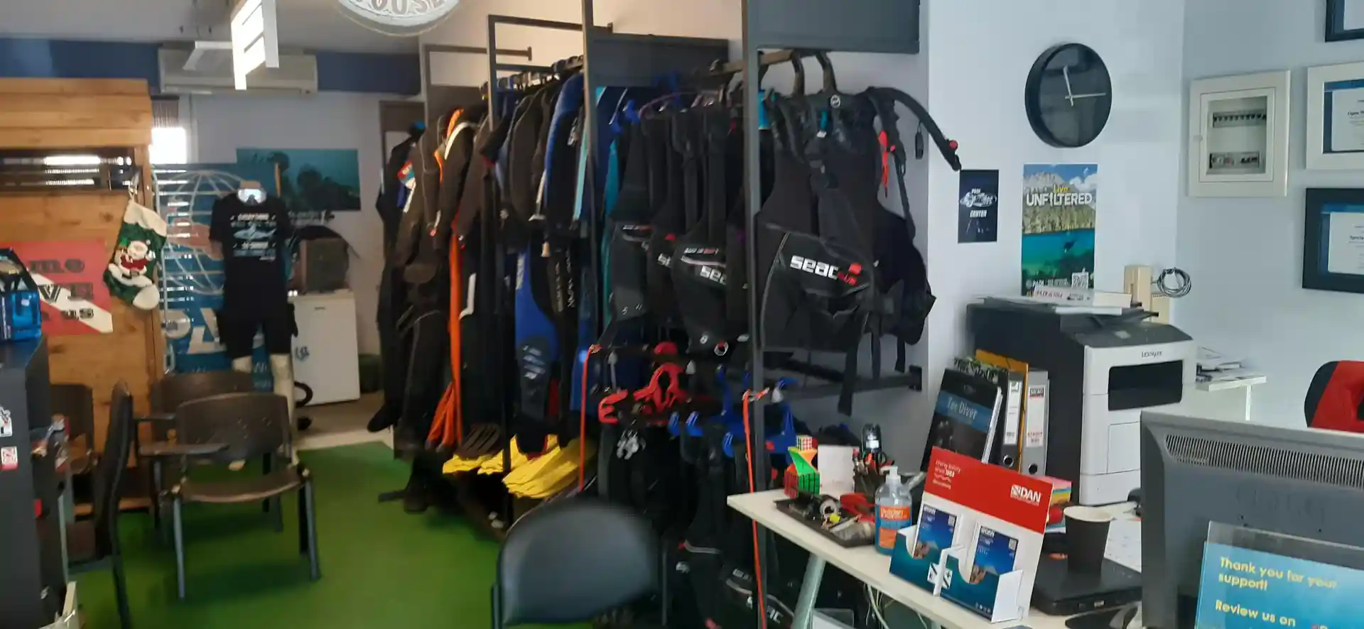 Dive shop photo