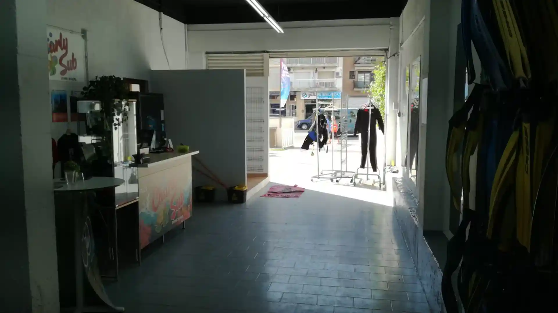 Dive shop photo