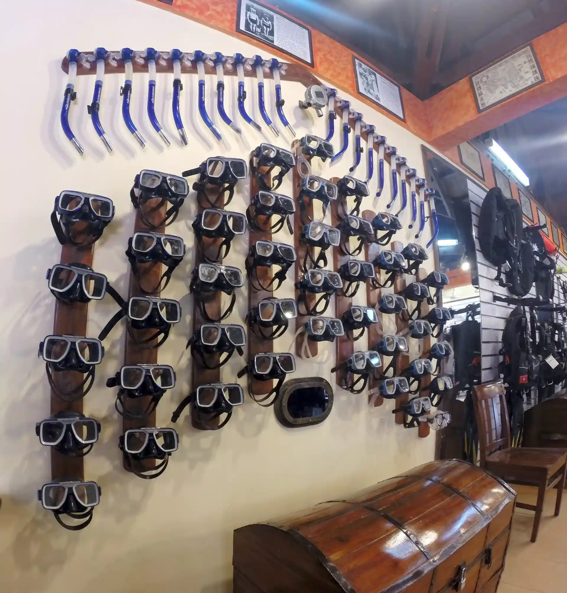 Dive shop photo