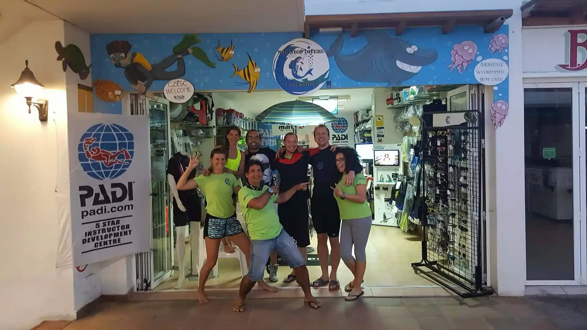 Dive shop photo